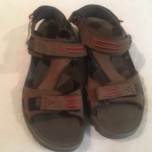 Bass Mens Sandals Shoes 12M Tag On Never Used